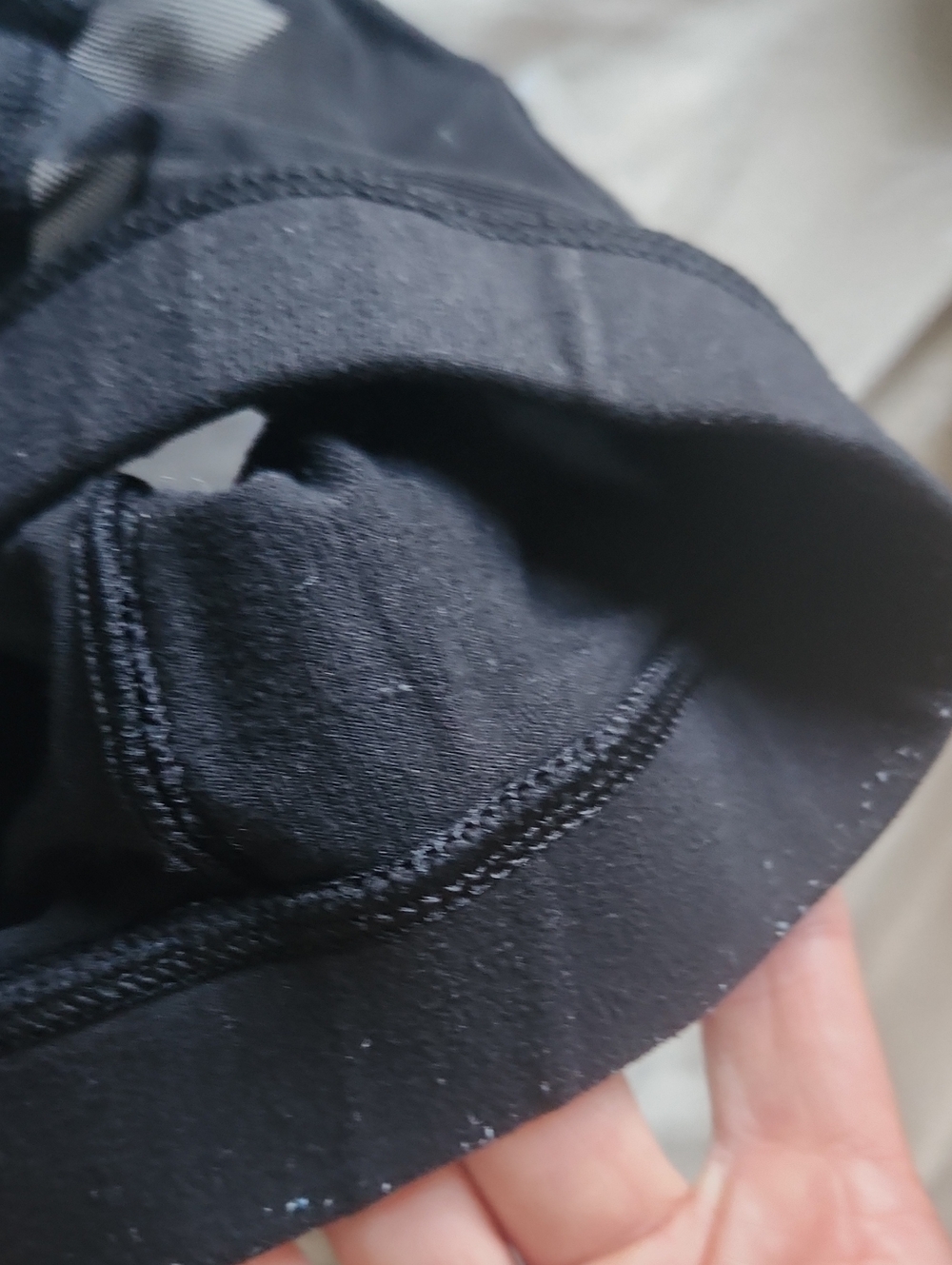 Lululemon Flow Y Sports Bra Size 6 Black OLD - Picture 10 of 11